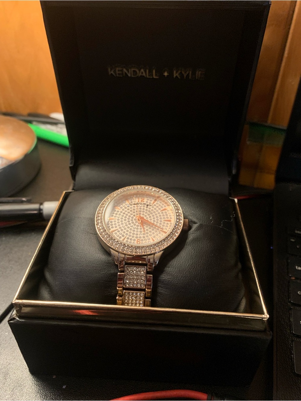 Néw watch